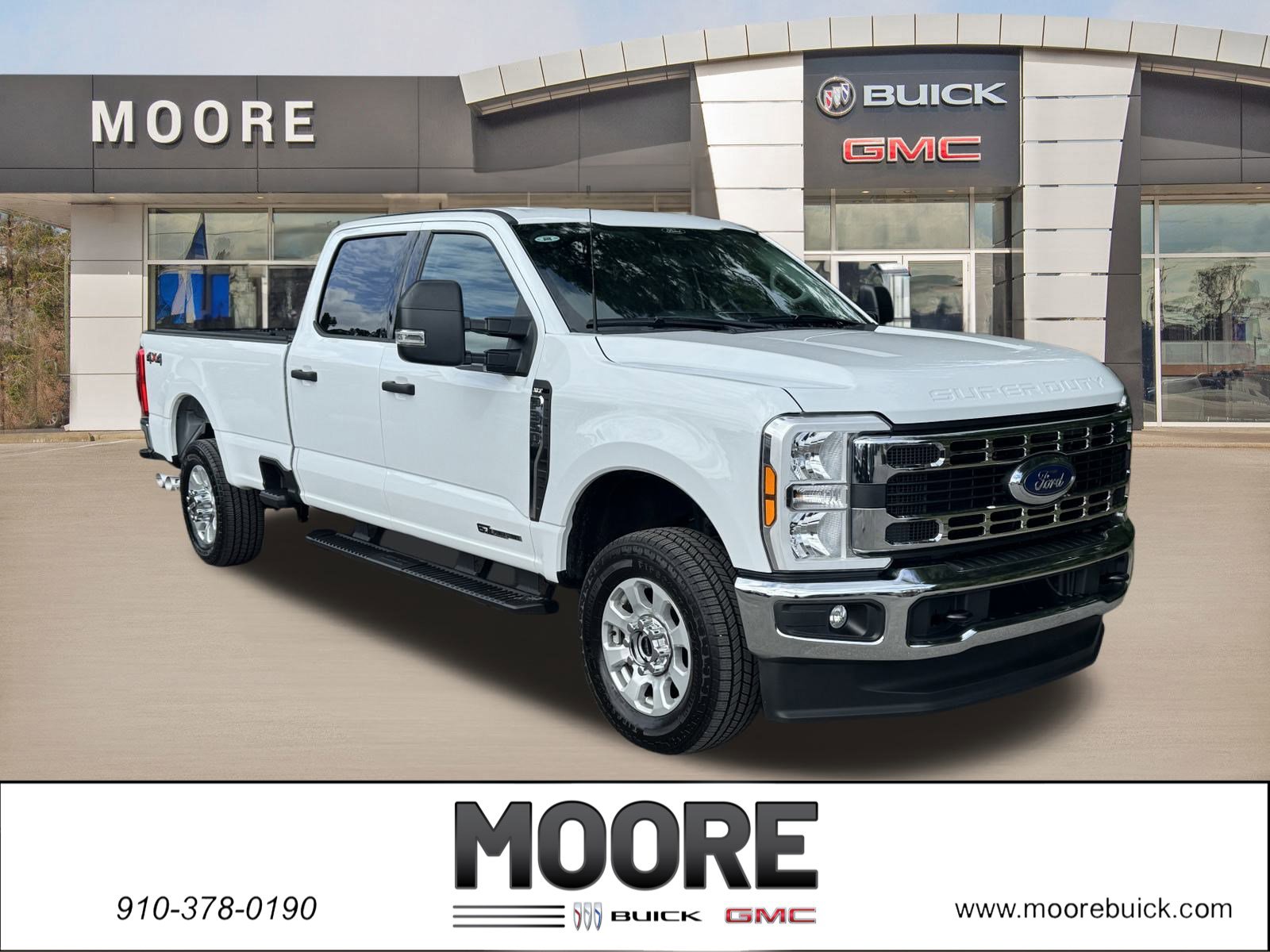 2024 Ford F-350 Super Duty XLT's photo