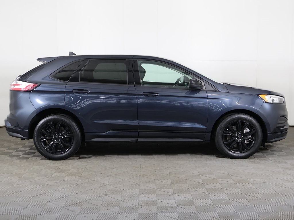 2022 Ford Edge SE photo 15