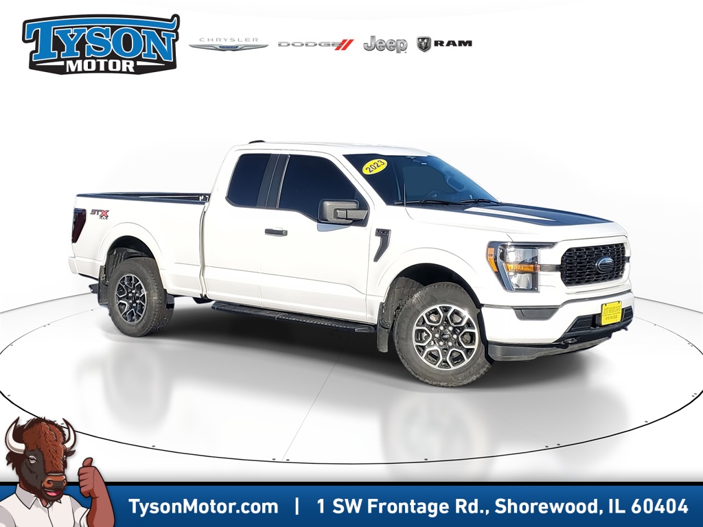 2023 Ford F-150 XL's photo