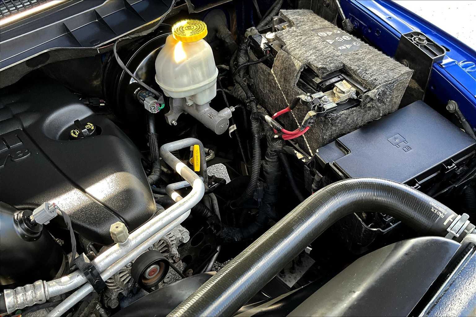 2018 Ram 1500 Sport photo 28