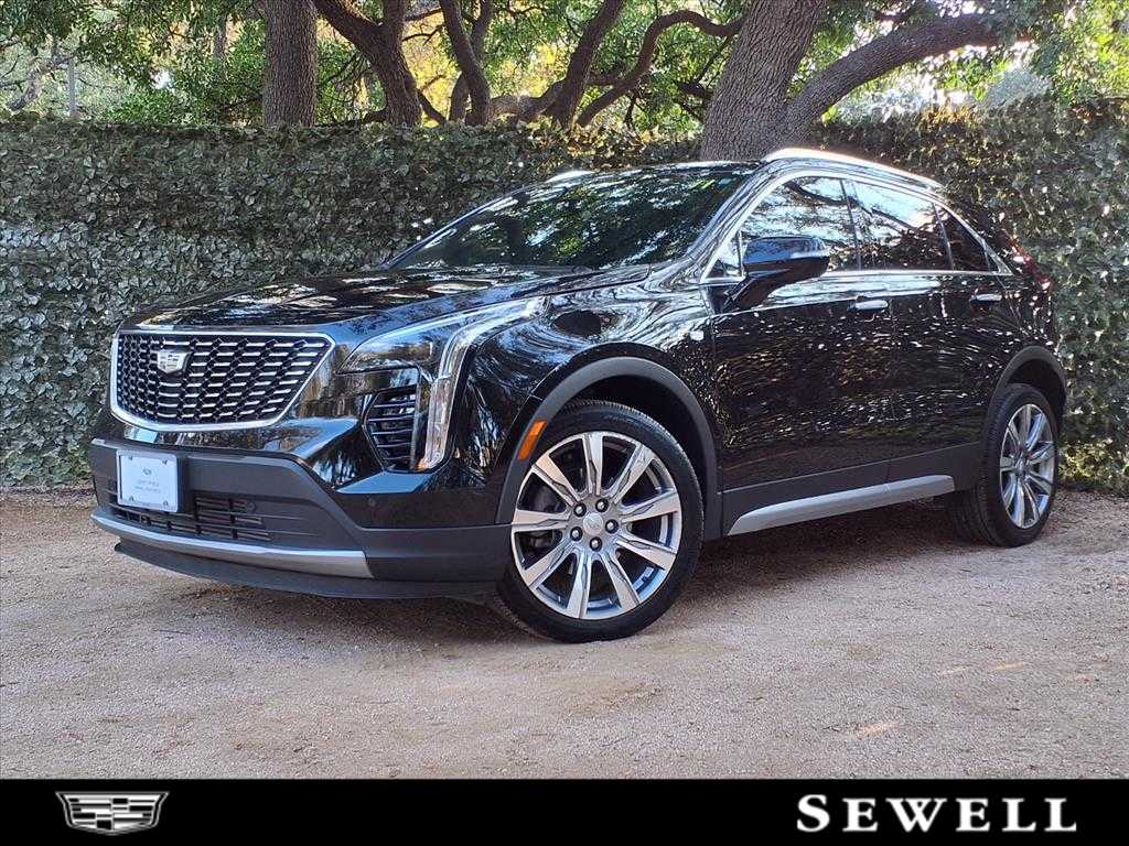 2023 Cadillac XT4 Premium Luxury's photo