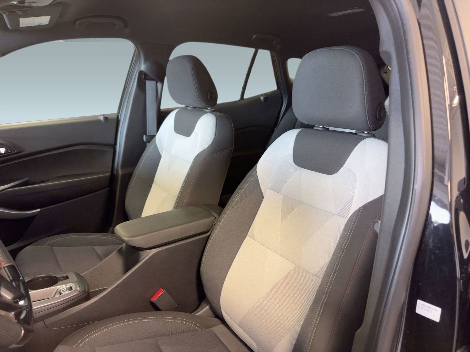 2024 Chevrolet Trax photo 22