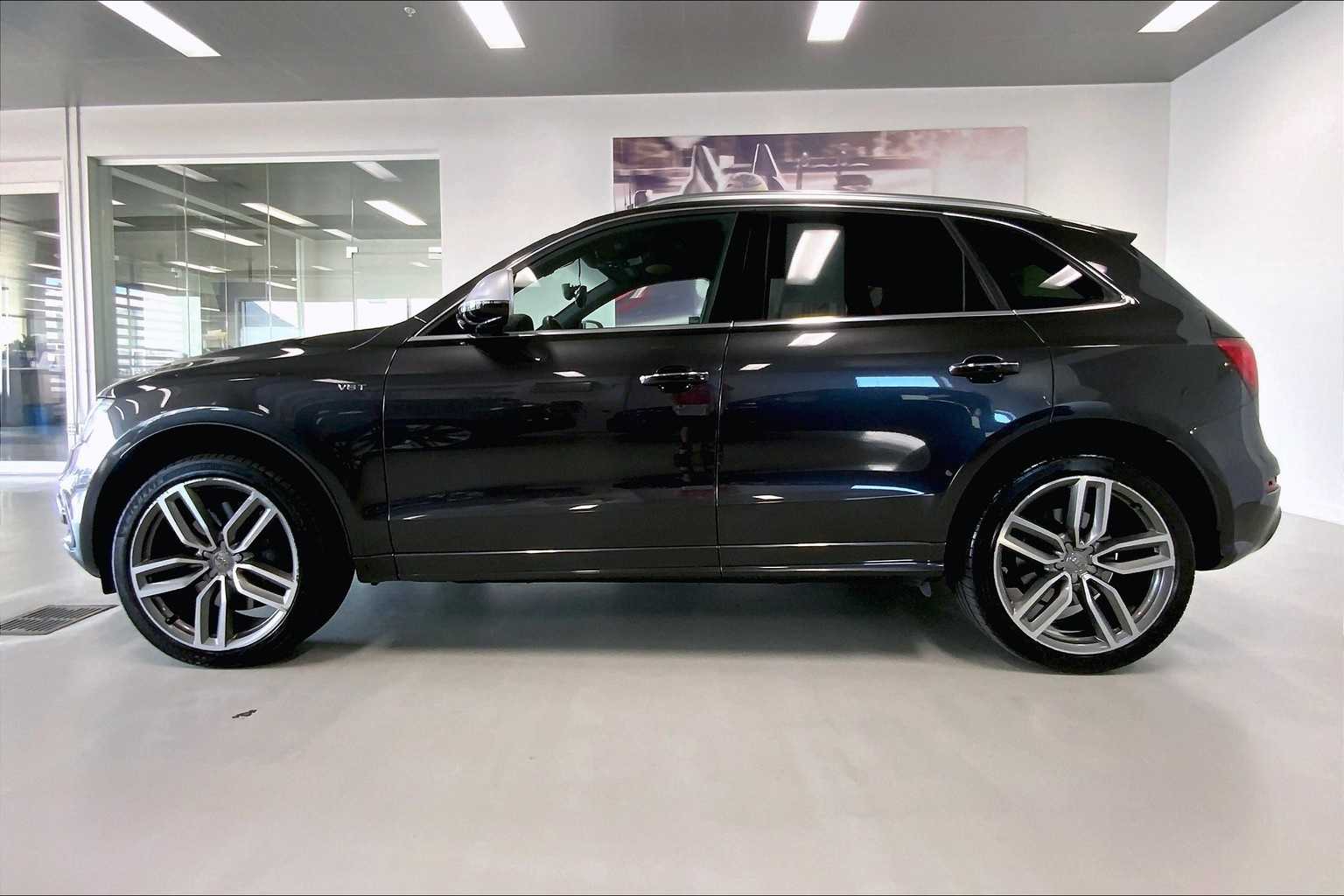 2015 Audi SQ5 Premium Plus photo 3