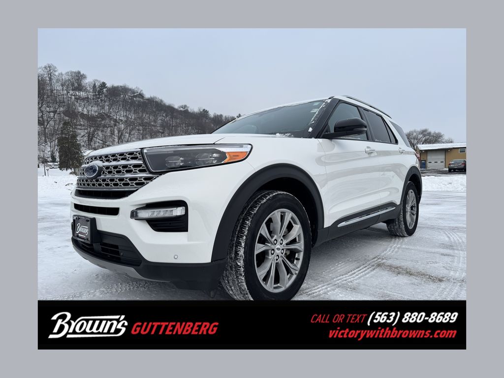 2022 Ford Explorer Limited's photo