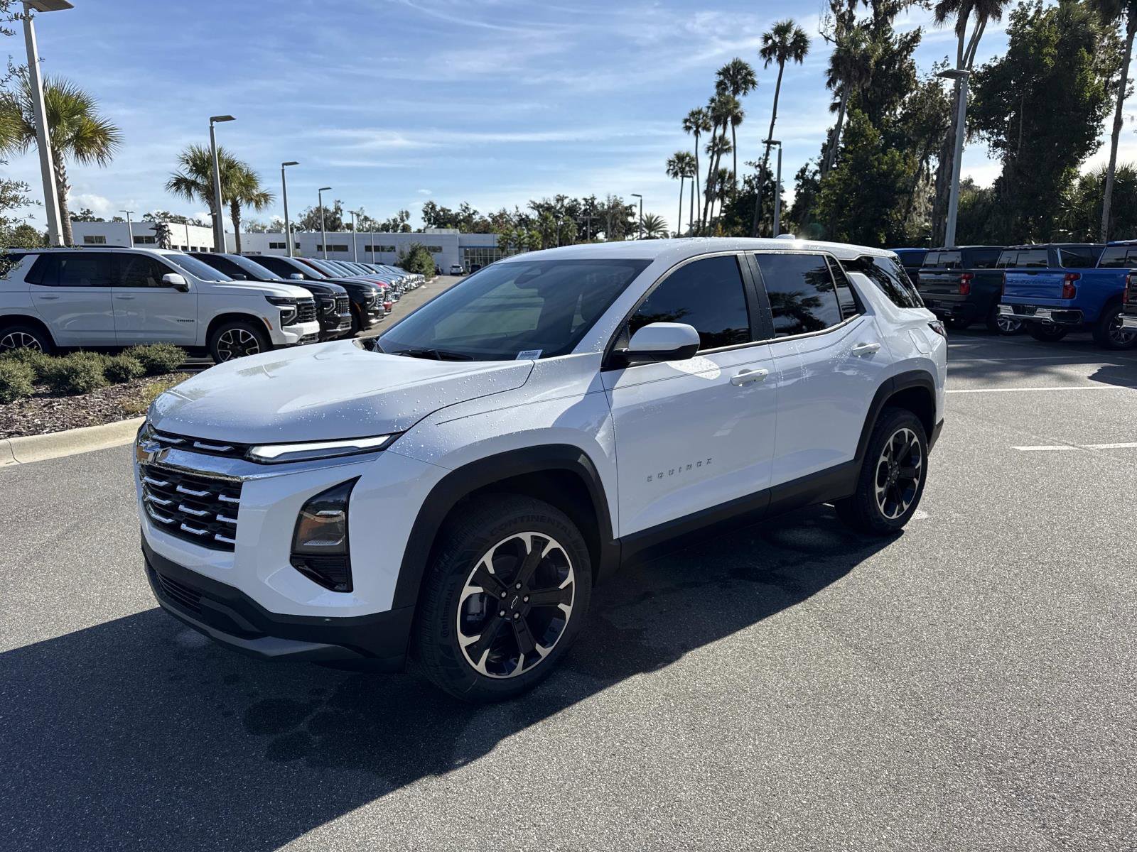 2026 Chevrolet Equinox LT photo 4