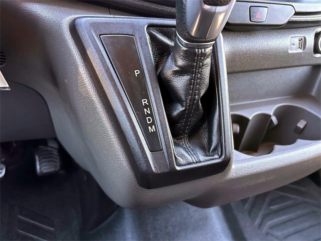 2022 Ford Transit photo 24