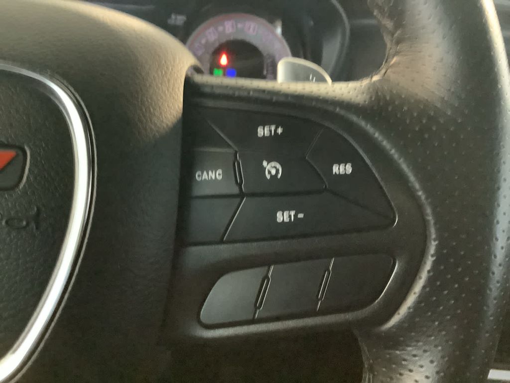 2021 Dodge Challenger R/T Scat Pack photo 11