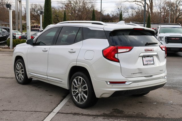 2023 Gmc Terrain Denali photo 3