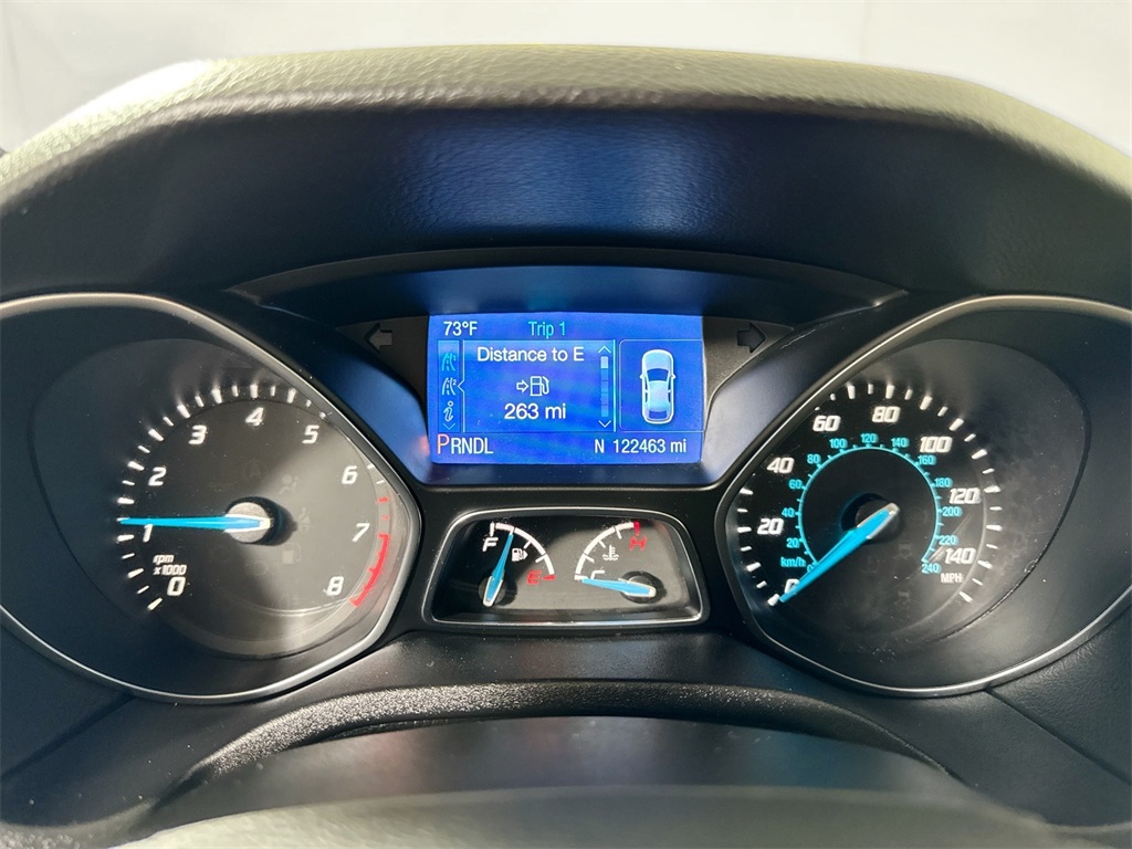 2014 Ford Focus SE photo 21