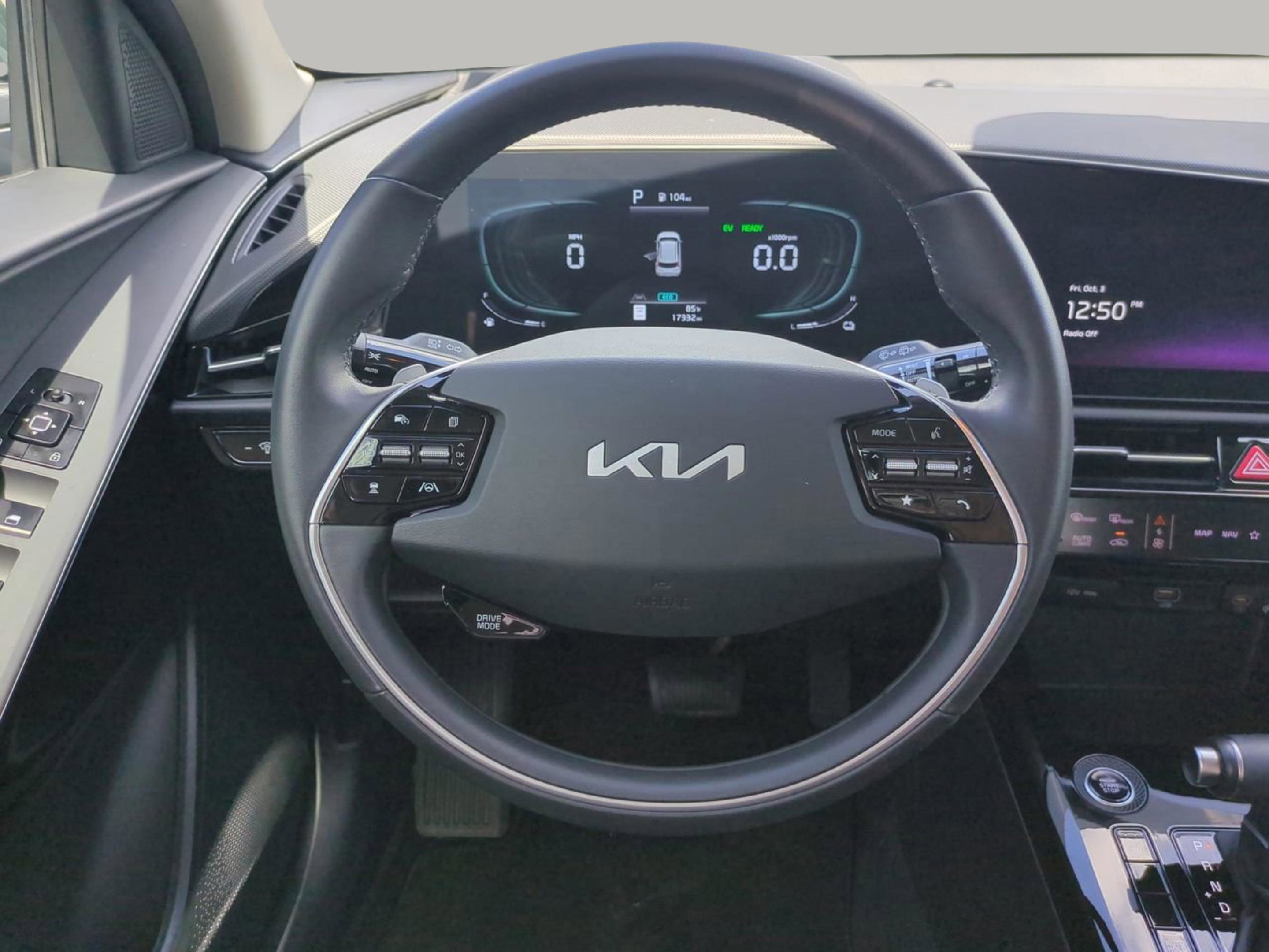 2023 Kia Niro EX photo 15