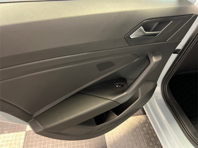 2026 Volkswagen Jetta 1.5T Sport photo 10