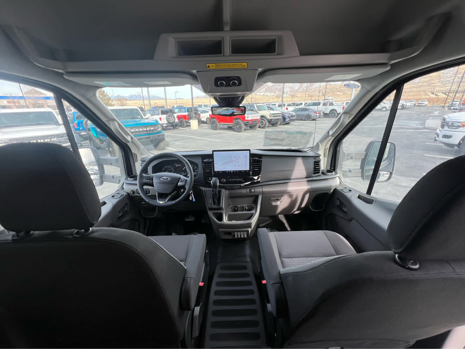 2024 Ford Transit Passenger Van XLT - Photo 22