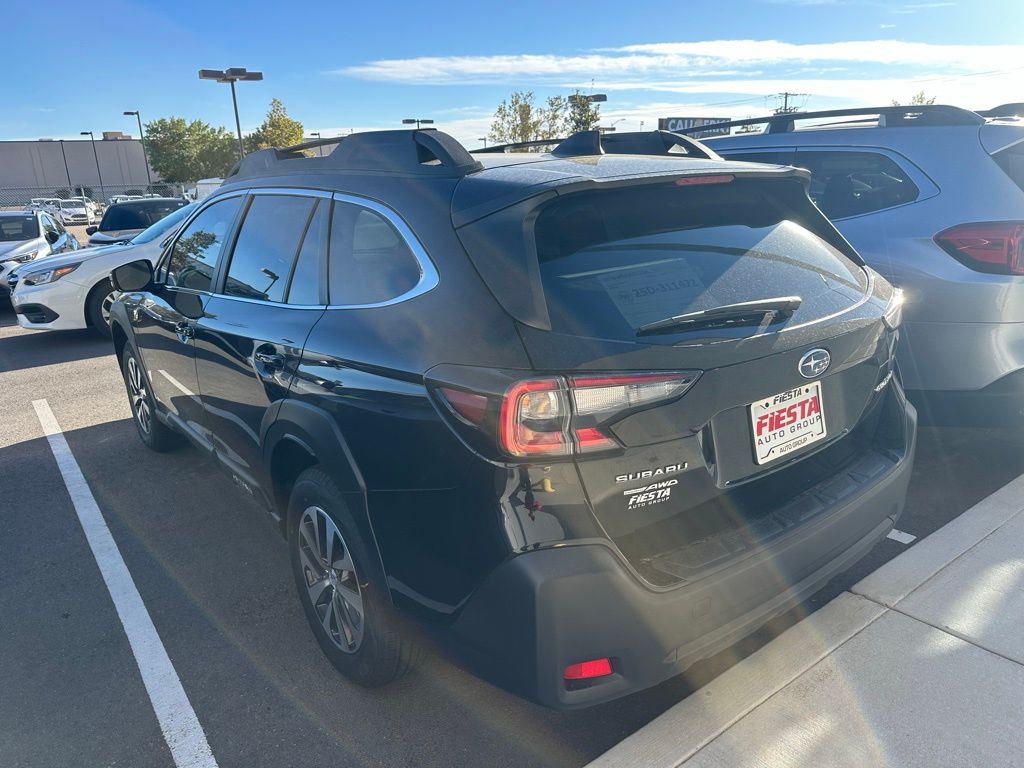 2025 Subaru Outback Limited photo 9