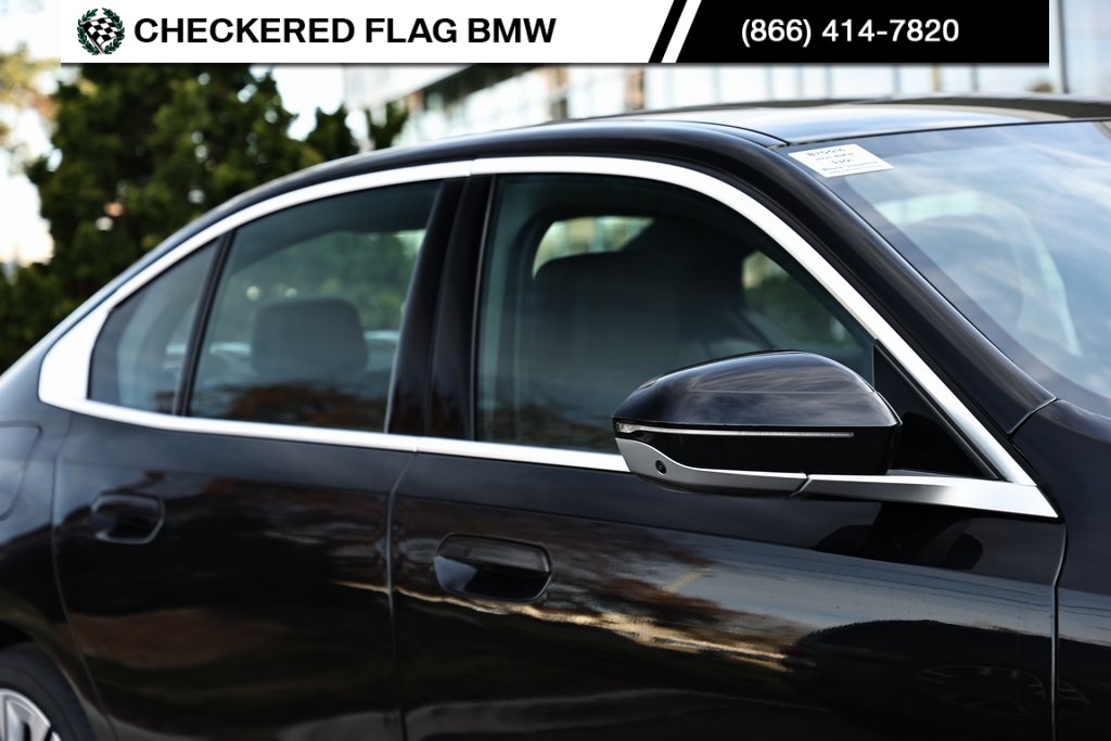 2025 Bmw 530i photo 2