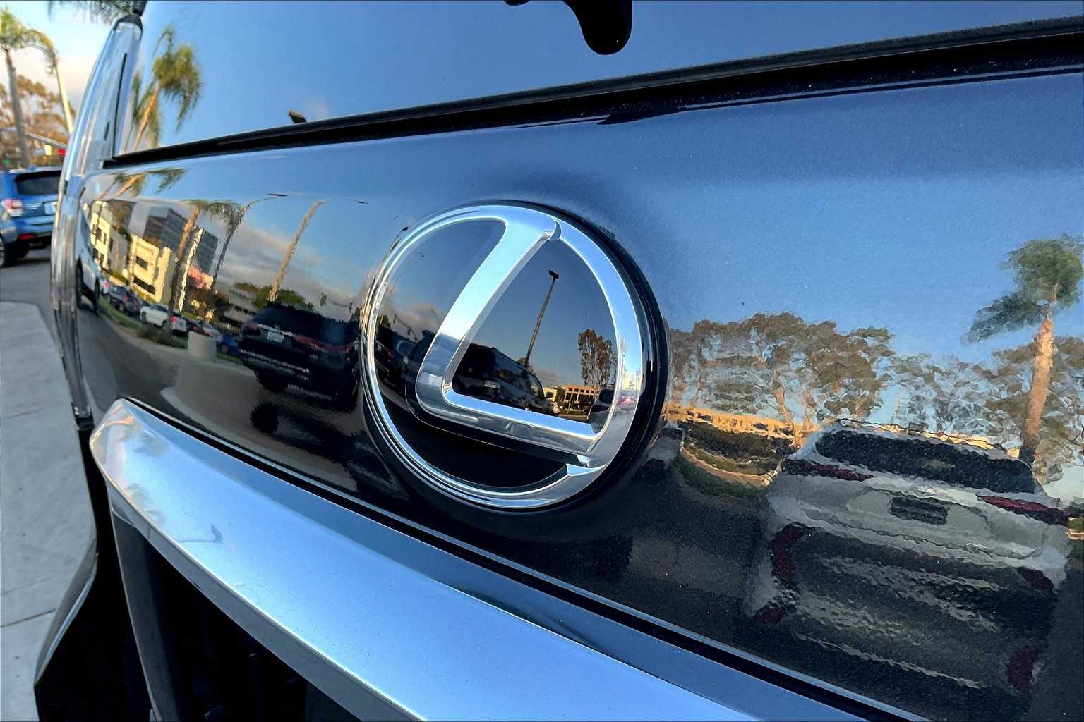 2022 Lexus GX 460 Premium photo 26
