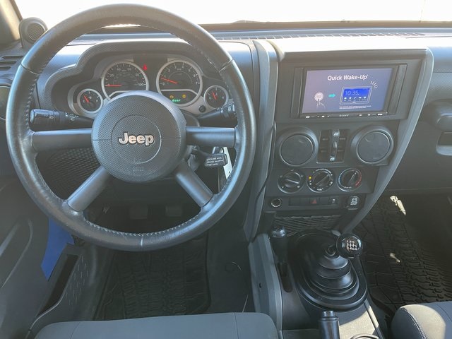 2010 Jeep Wrangler Unlimited Islander photo 3