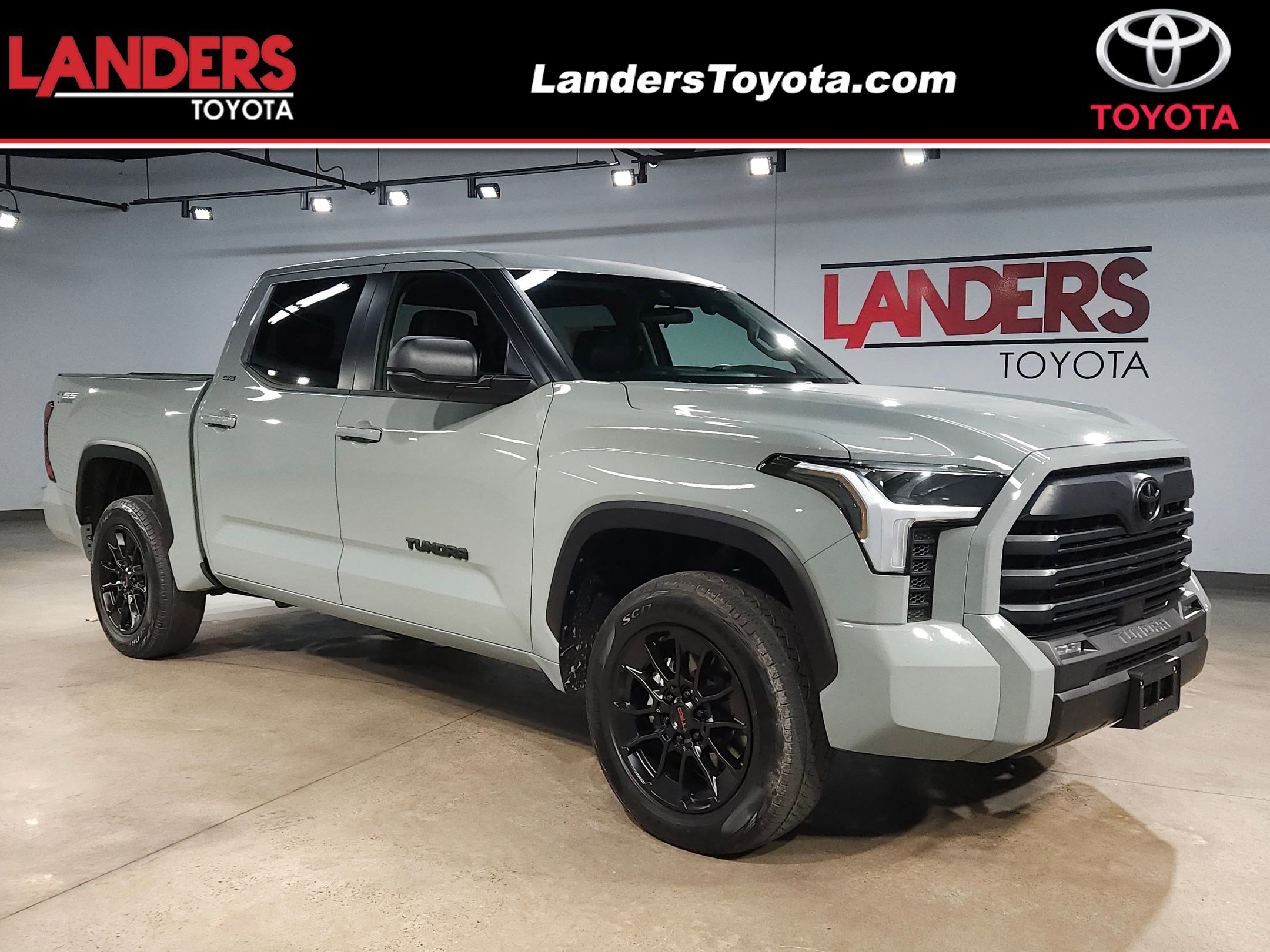 2024 Toyota Tundra SR5's photo