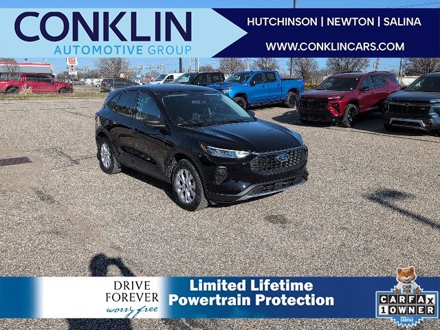 2025 Ford Escape Active's photo