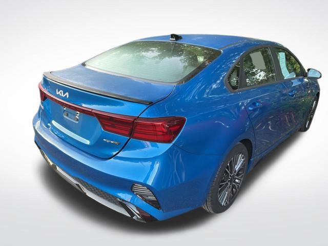2023 Kia Forte GT-Line photo 4