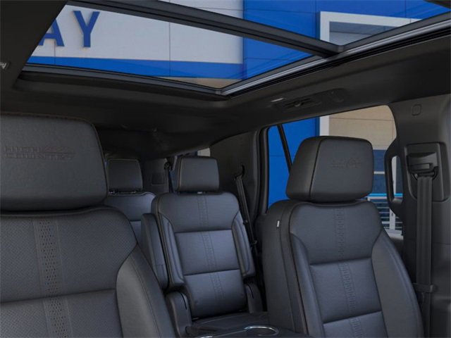 2025 Chevrolet Tahoe High Country photo 20