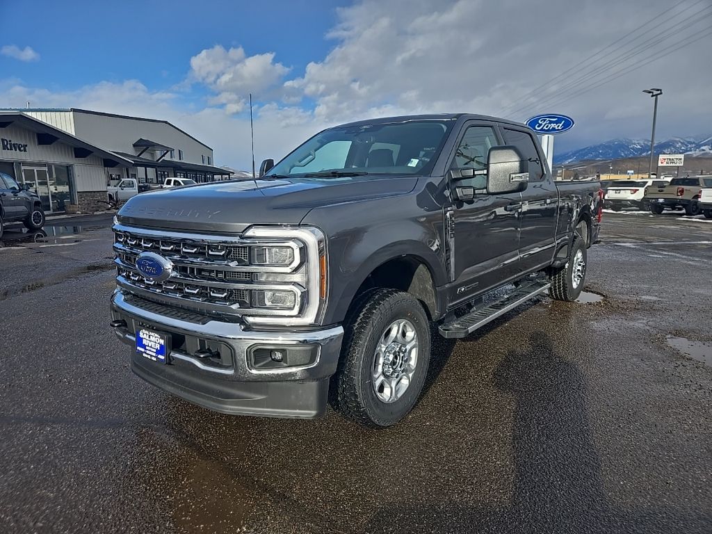 2026 Ford F-250 Super Duty XLT's photo