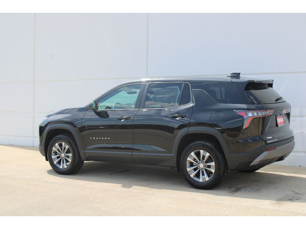 2026 Chevrolet Equinox LT photo 3