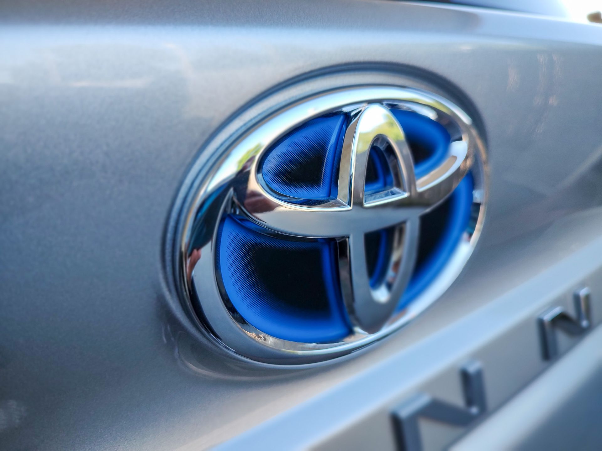 2024 Toyota Sienna Limited photo 25