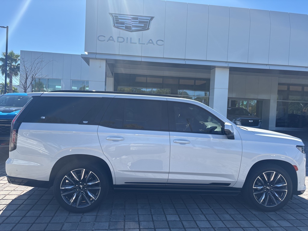 2023 Cadillac Escalade Sport Platinum photo 2