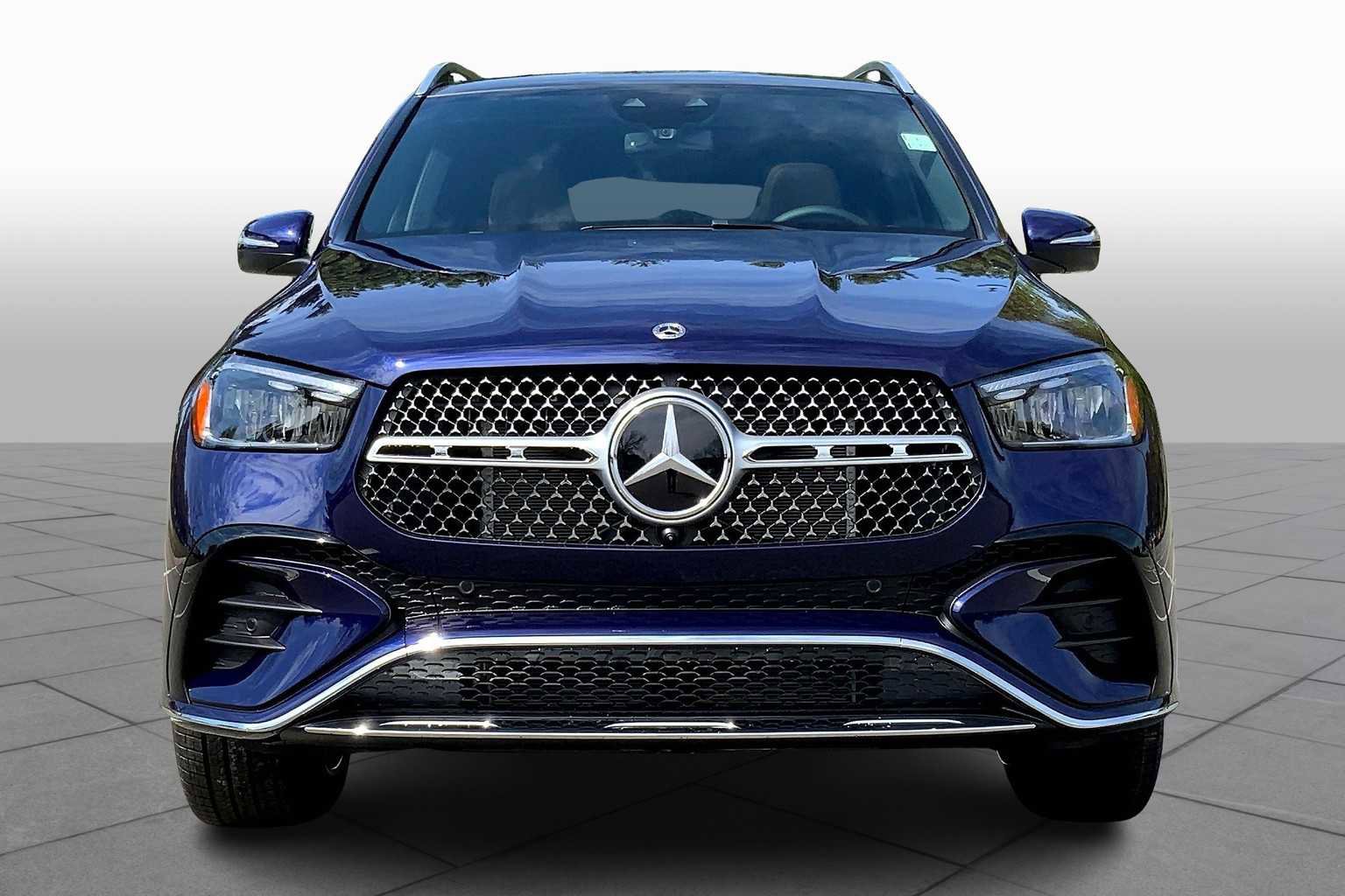 2026 Mercedes Benz GLE 450 4MATIC photo 3
