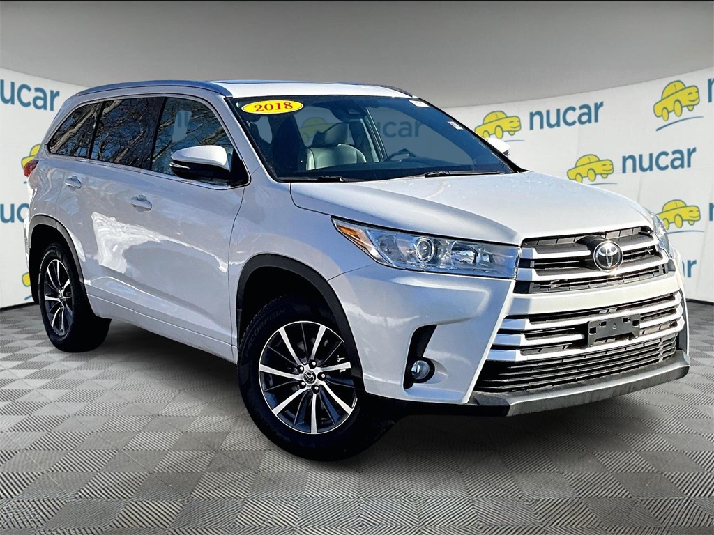 2018 Toyota Highlander XLE's photo