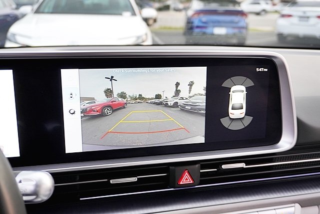 Used 2023 Green Hyundai SEL image 23