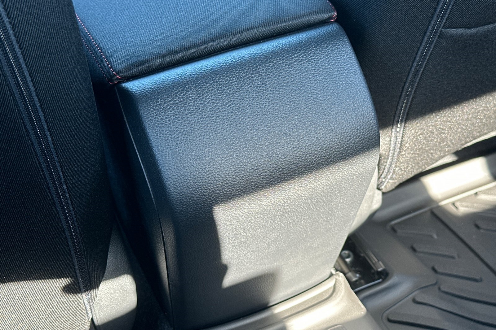 2025 Honda Civic Si photo 13
