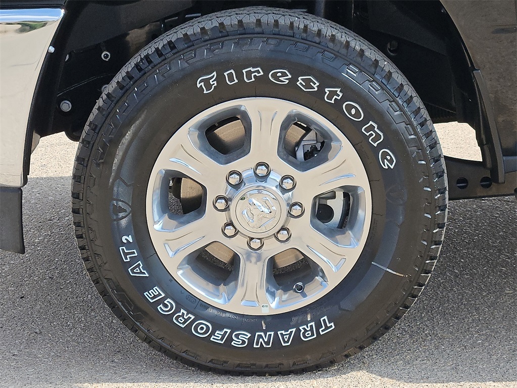 2025 Ram 2500 Big Horn photo 9
