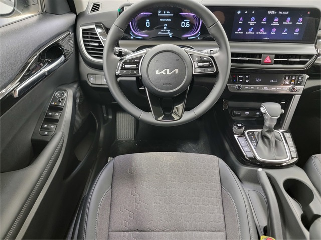 2026 Kia Seltos S photo 24