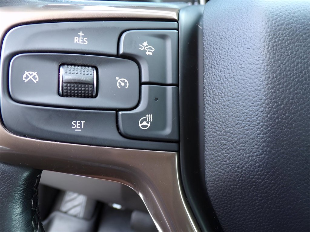 2022 Chevrolet Silverado 3500HD High Country photo 14