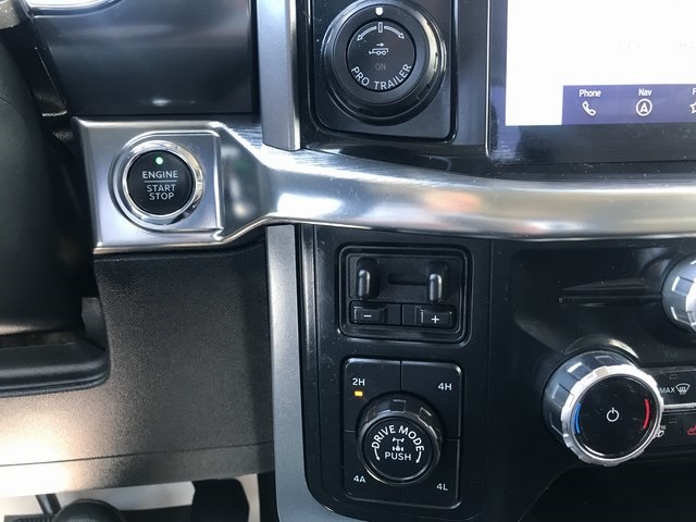 2023 Ford F-150 Lariat photo 10