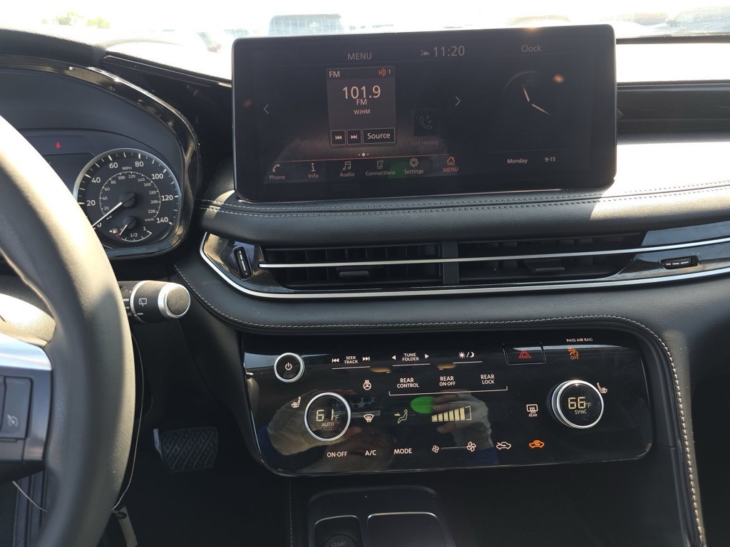 2023 Infiniti QX60 Pure photo 11