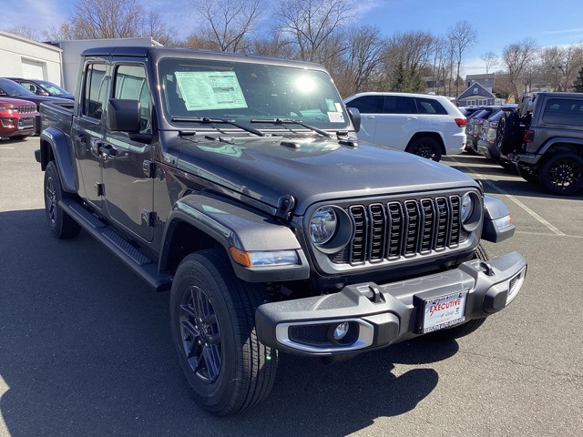 2025 Jeep Gladiator Sport S photo 4