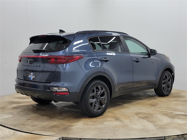 2022 Kia Sportage Nightfall Edition photo 4
