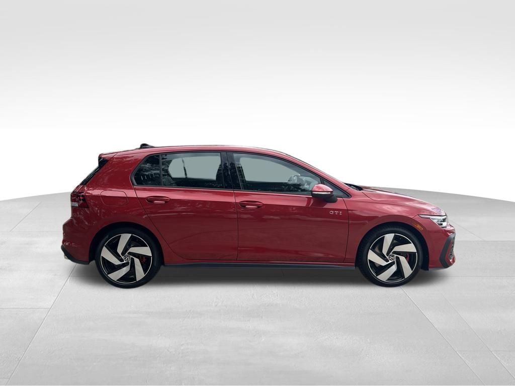 2025 Volkswagen Golf GTI S photo 3