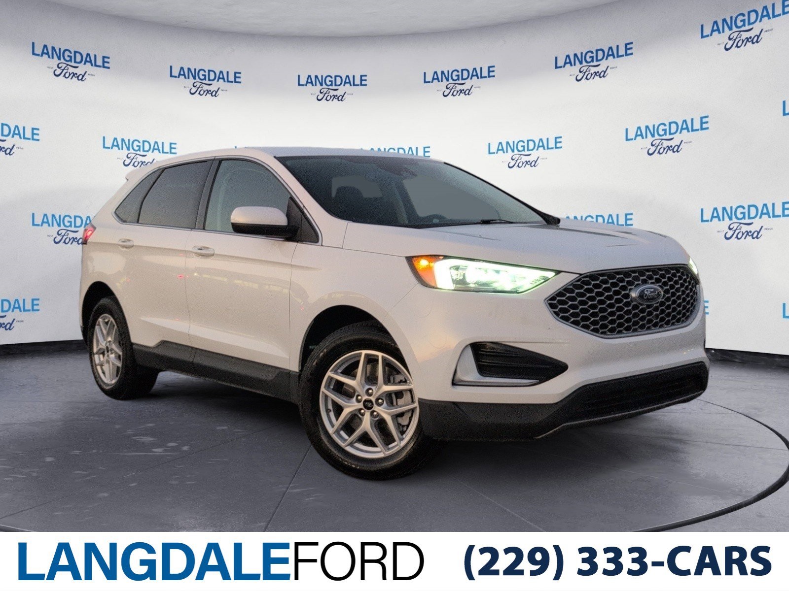 2023 Ford Edge SEL's photo