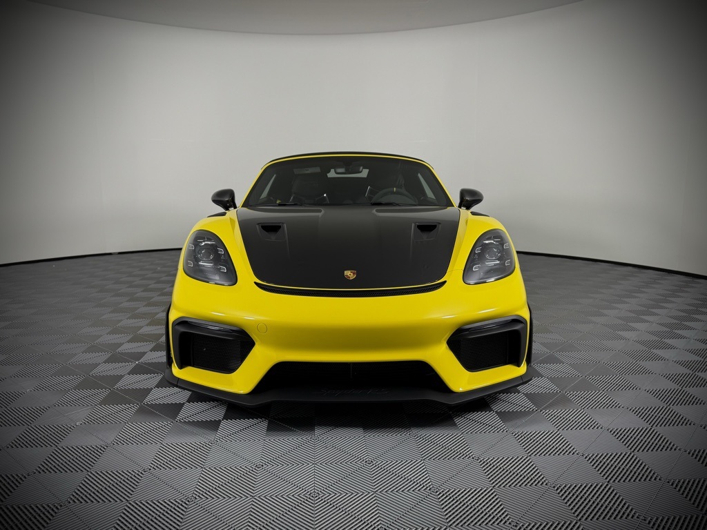 2024 Porsche Boxster Spyder photo 7