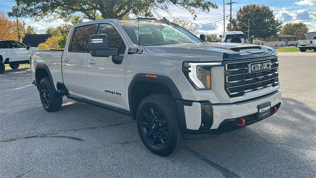 2026 GMC Sierra 3500HD AT4's photo