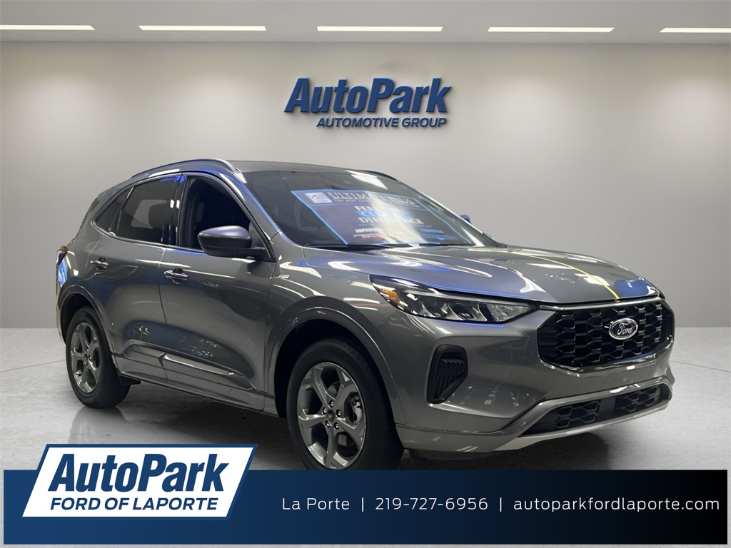 2024 Ford Escape ST-Line's photo