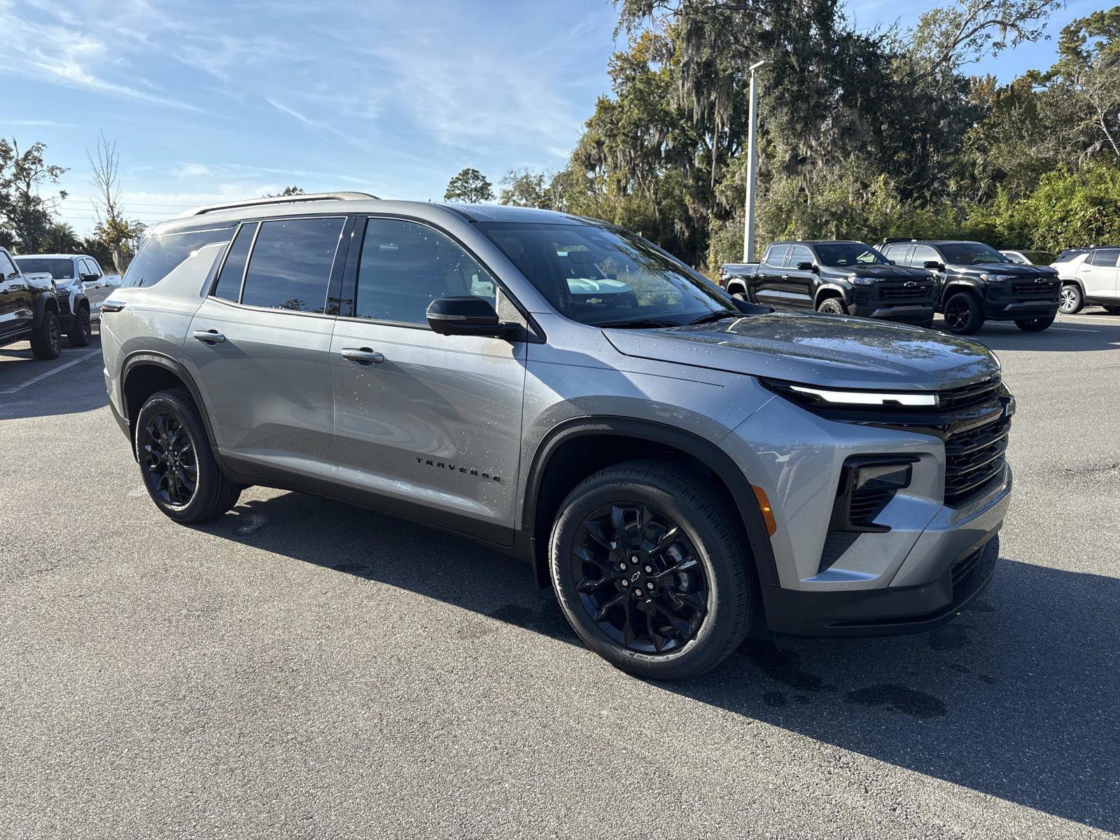 2026 Chevrolet Traverse LT's photo