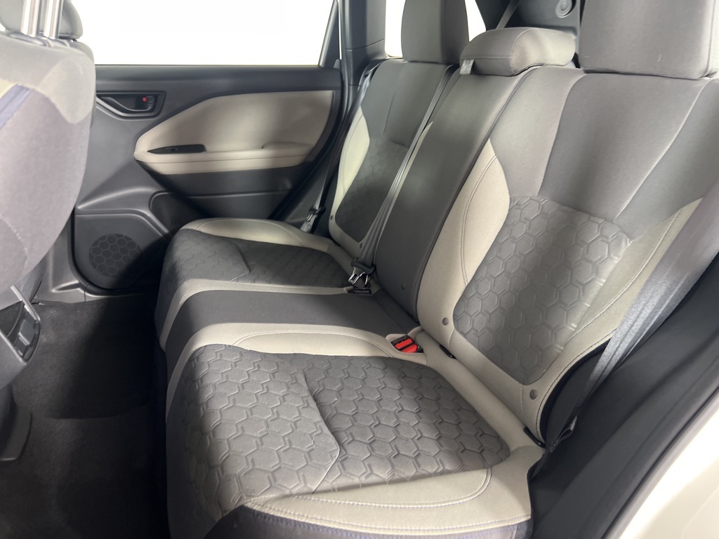 2025 Subaru Forester Base photo 20