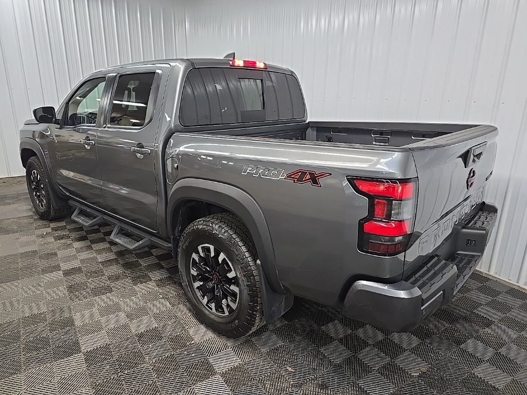 2023 Nissan Frontier PRO-4X photo 9