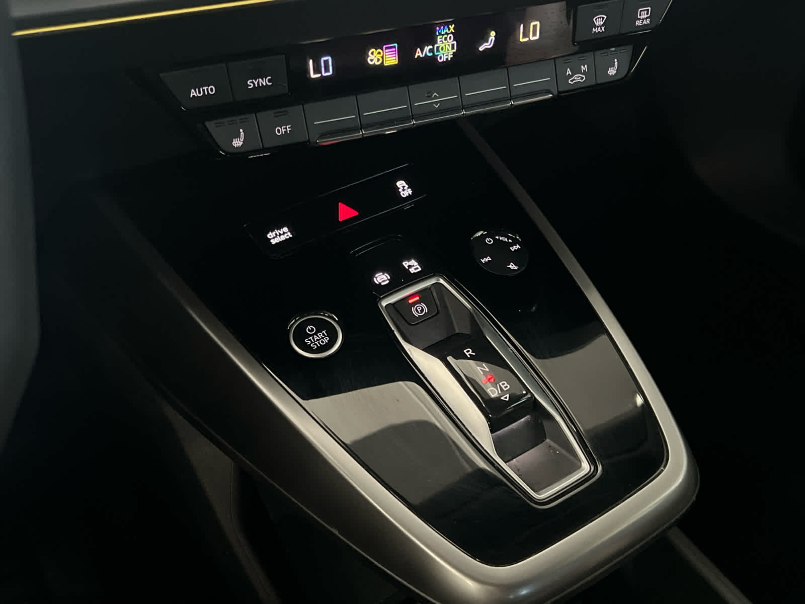 2023 Audi Q4 40 E-tron Premium Plus photo 24