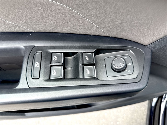 2021 Volkswagen Atlas Cross Sport V6 SE Technology photo 15