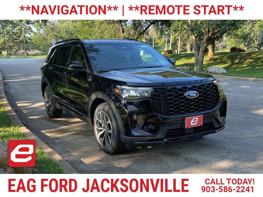 2025 Ford Explorer ST-LINE's photo